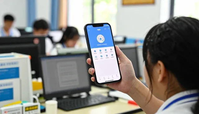 域名小程序怎么做得更稳：网络一线经验
